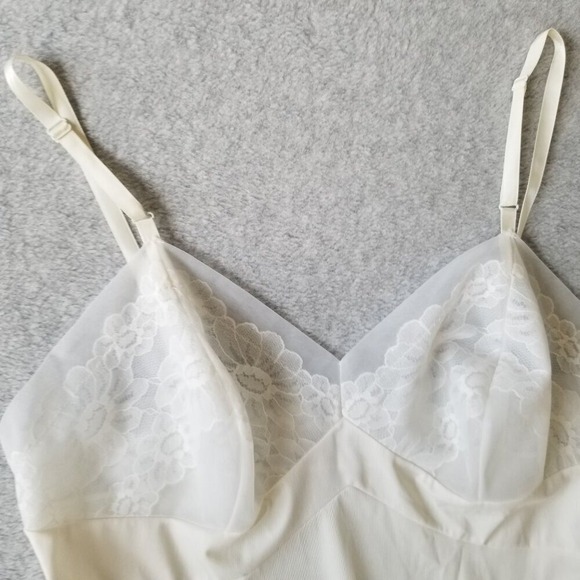 Vanity Fair Womens Vintage Slip Ivory Lace Trim Midi Dress USA Fairy Sz 36 - Picture 9 of 15